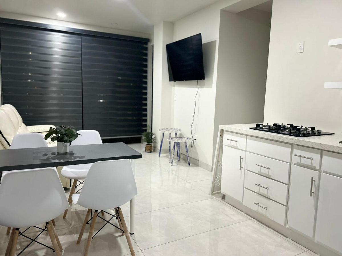 Suites Marvento Ensenada Exterior foto